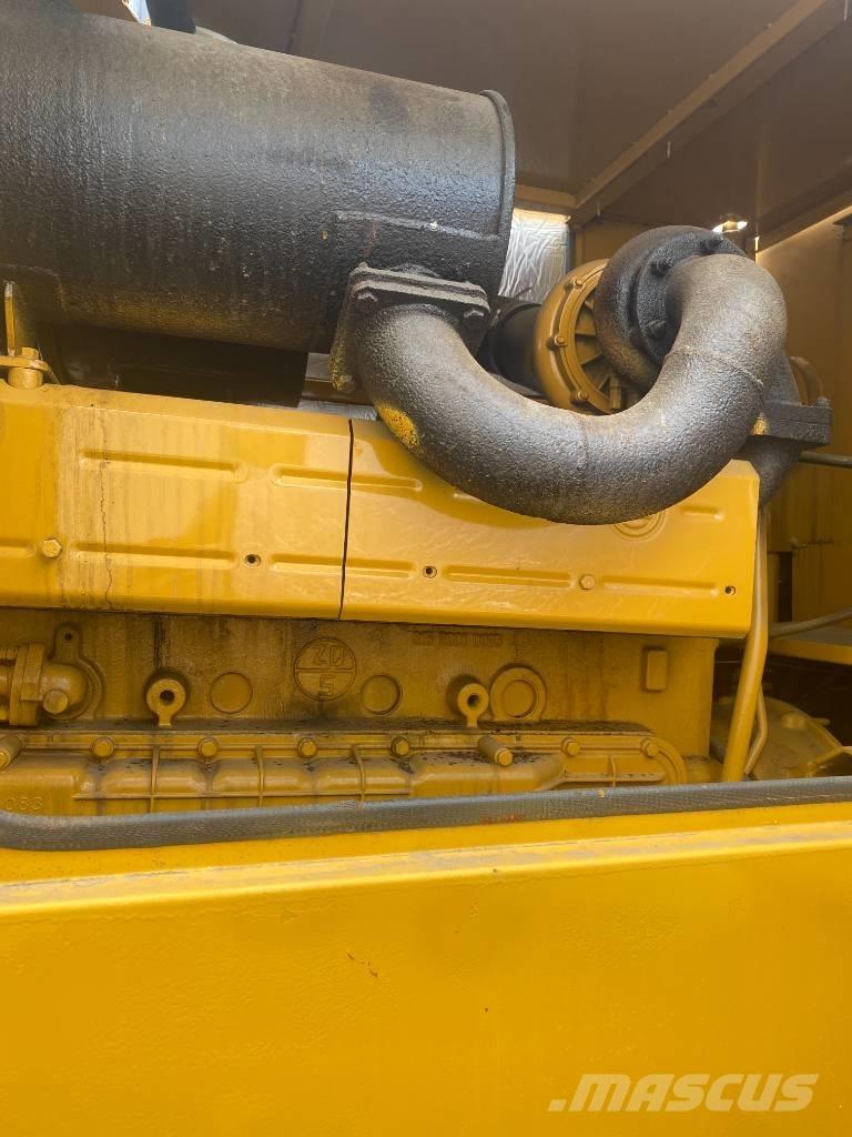 CAT 140 K モーターグレーダー