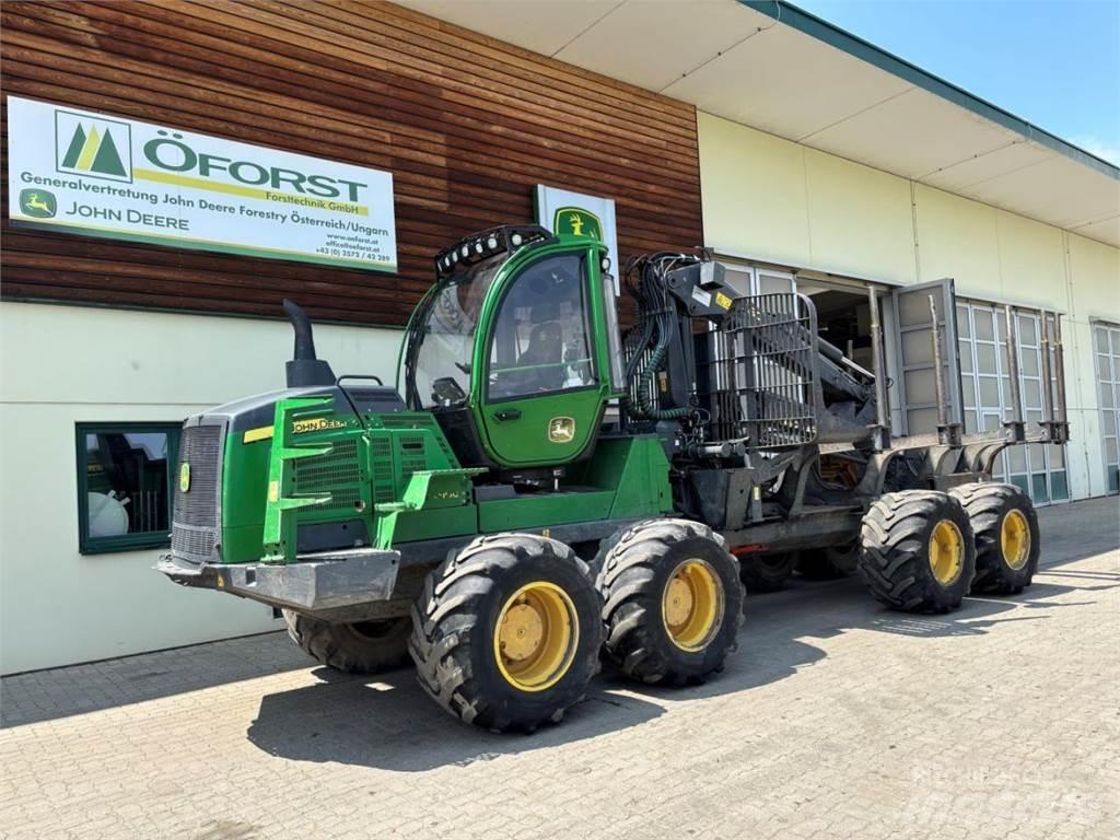 John Deere 1510 G フォワーダー