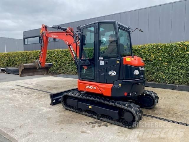 Kubota U 50-5 ミニ油圧ショベル 7t以下（ミニユンボ・ミニディガー）