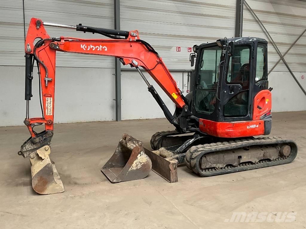 Kubota U 48-4 ミニ油圧ショベル 7t以下（ミニユンボ・ミニディガー）
