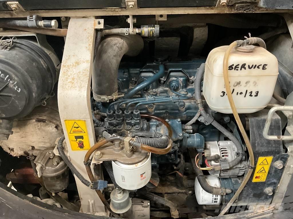 Kubota U 48-4 ミニ油圧ショベル 7t以下（ミニユンボ・ミニディガー）
