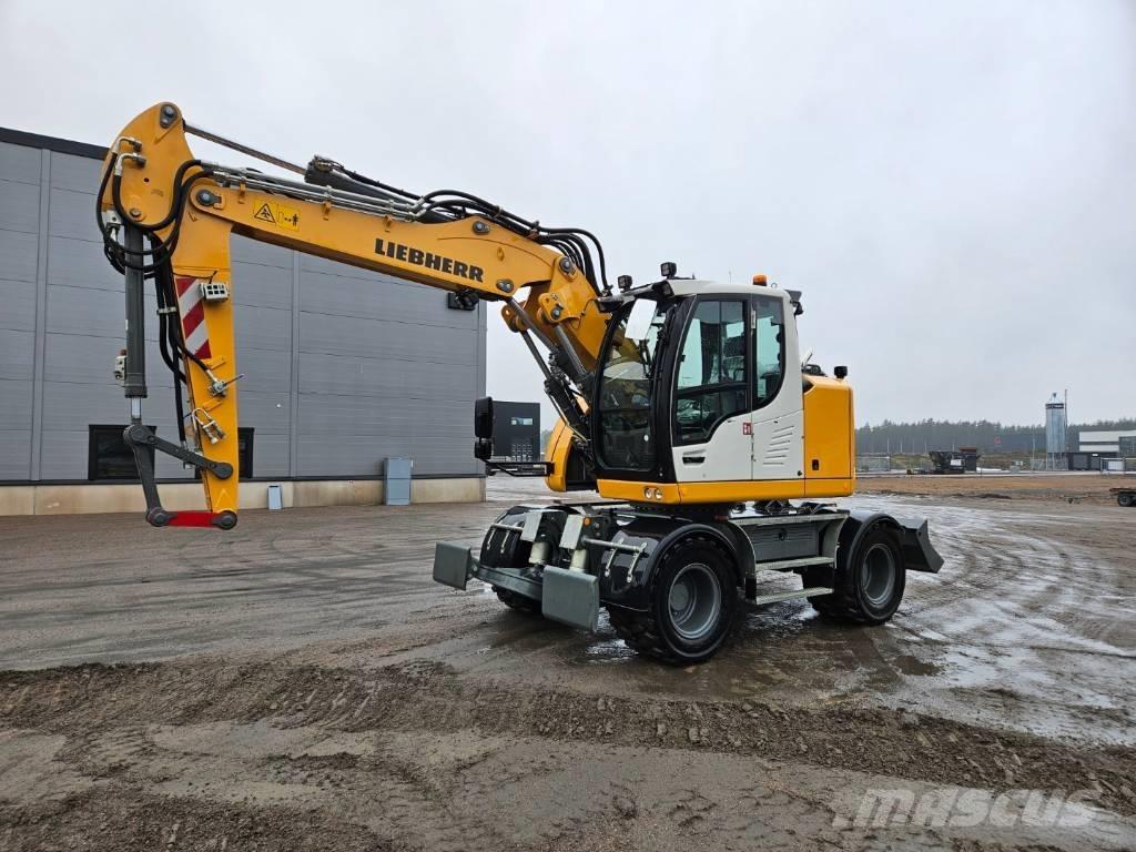 Liebherr 913 Compact ホイール式油圧ショベル（パワーショベル・ユンボ・バックホー）