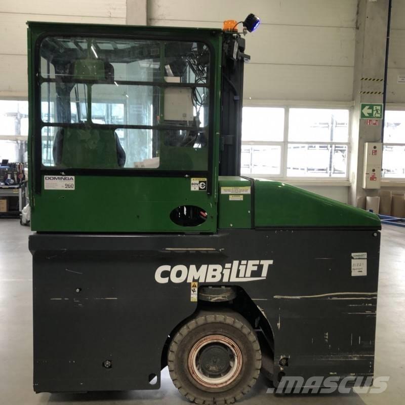 Combilift C 4000 ET 全方向リーチ型フォークリフト