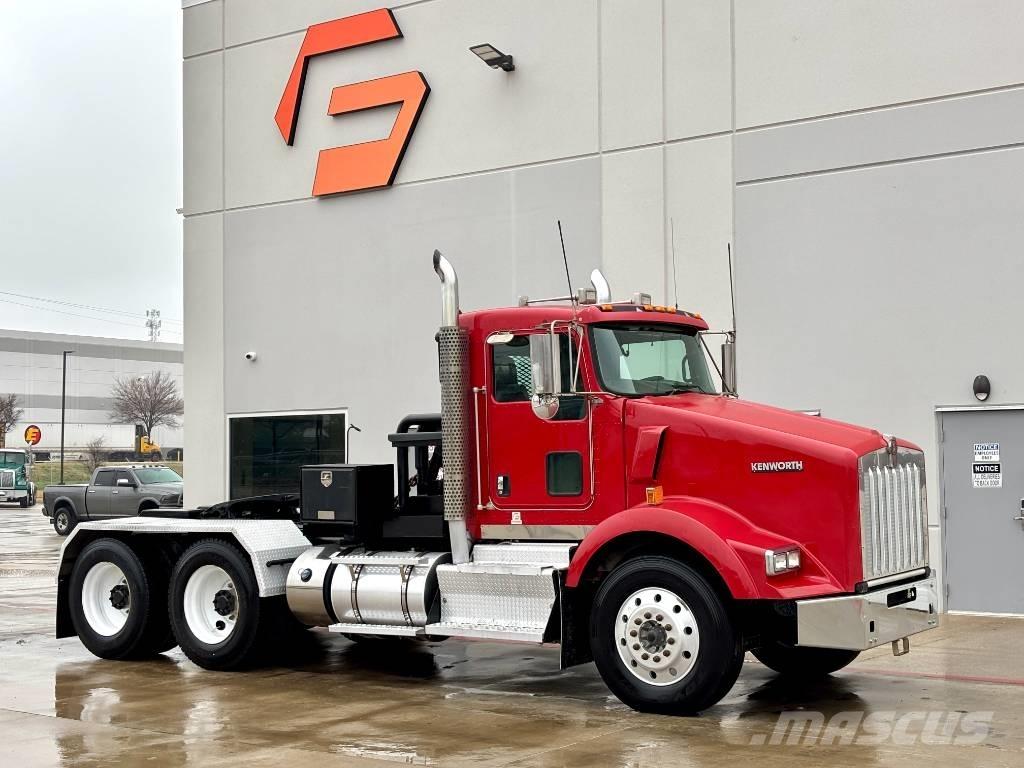 Kenworth T 800 中古トラクターヘッド | トレーラーヘッド