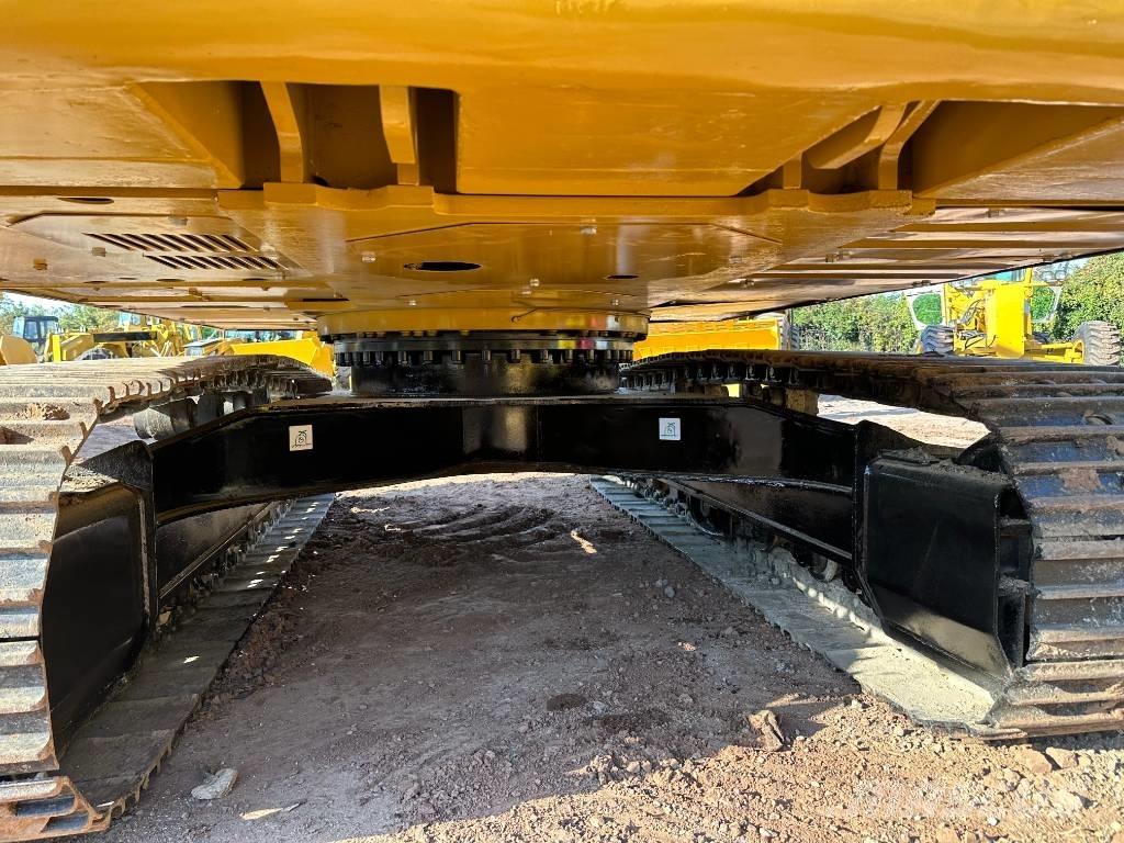 CAT 320D 大型油圧ショベル12t以上（パワーショベル・ユンボ）