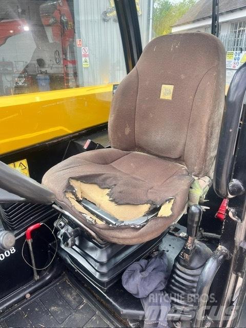 JCB 541-70 テレスコーピックハンドラー