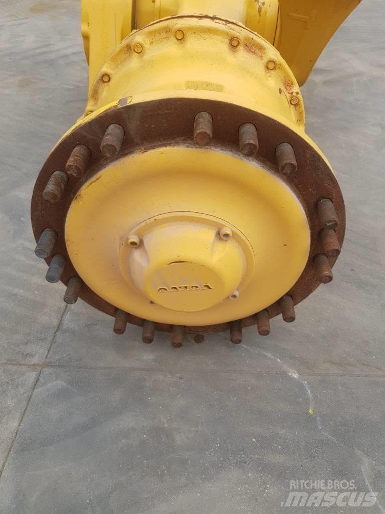 Volvo L110F G H アクスル
