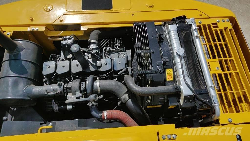 Komatsu pc220-7 大型油圧ショベル12t以上（パワーショベル・ユンボ）