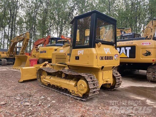 CAT D 5 G ブルドーザー