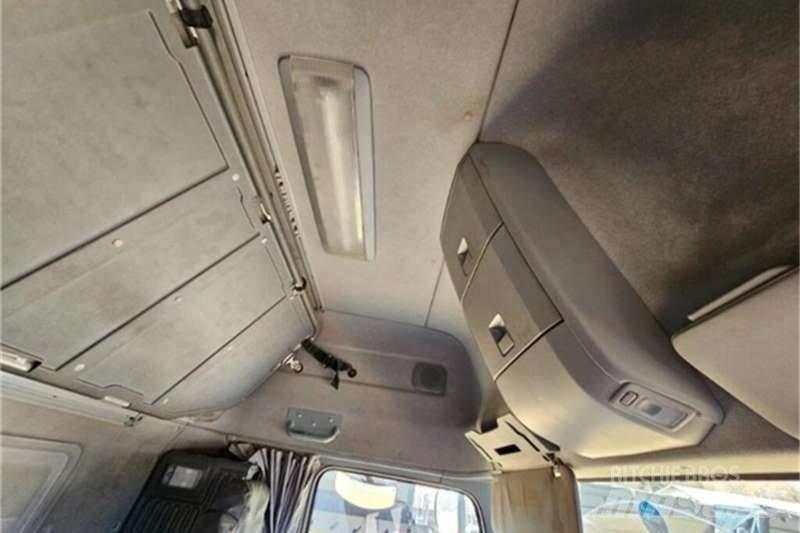UD TRUCKS QUON その他トラック