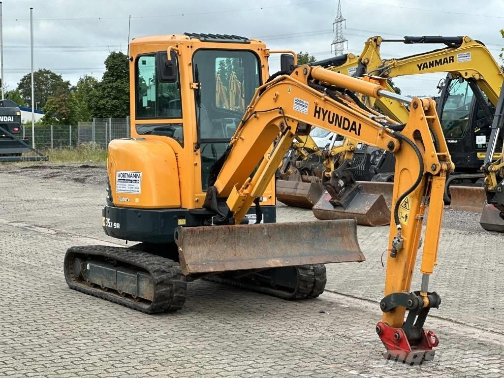Hyundai R35Z 9A ミニ油圧ショベル 7t以下（ミニユンボ・ミニディガー）