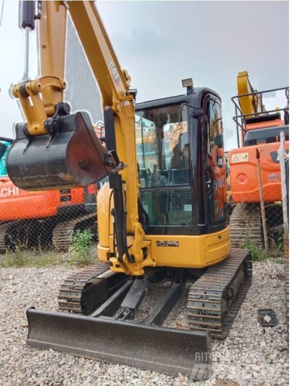 CAT 303.5 E CR 大型油圧ショベル12t以上（パワーショベル・ユンボ）