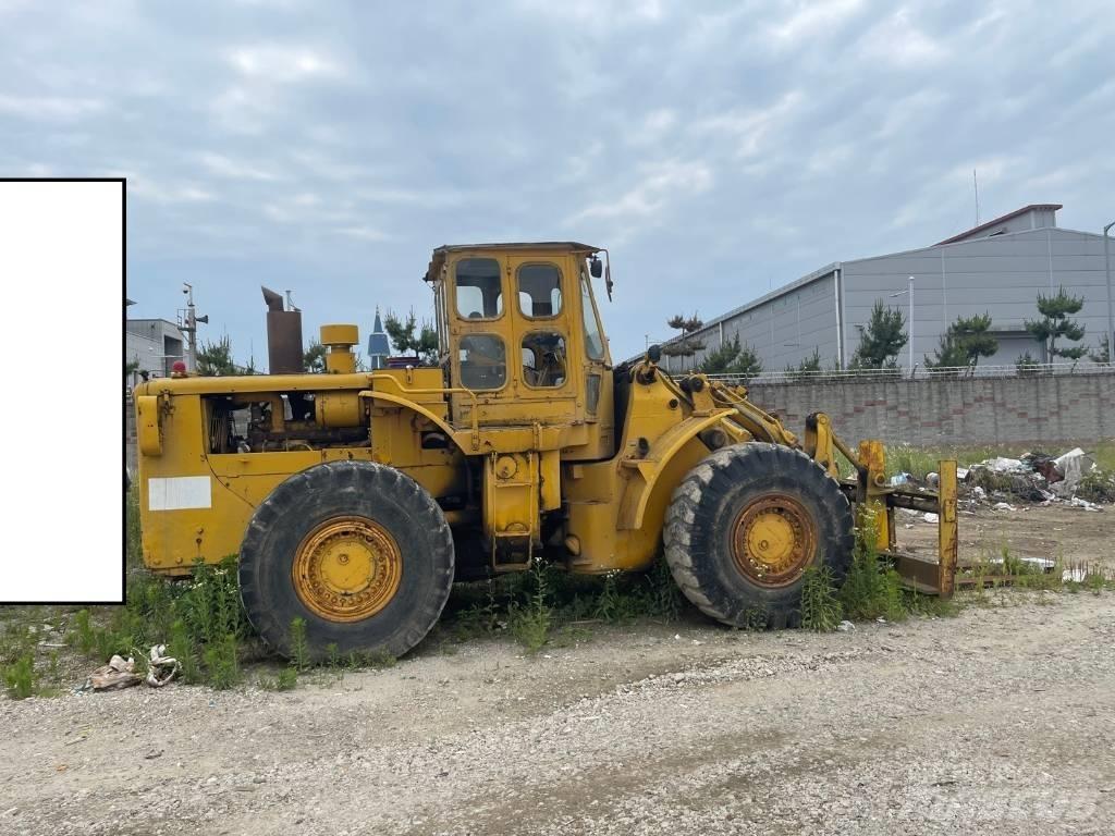 CAT 980 B ホイールローダー・タイヤショベル