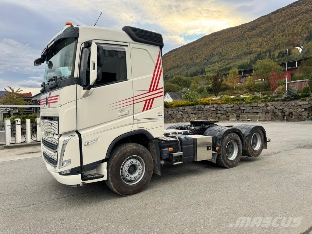 Volvo FH540 6 X 4 中古トラクターヘッド | トレーラーヘッド