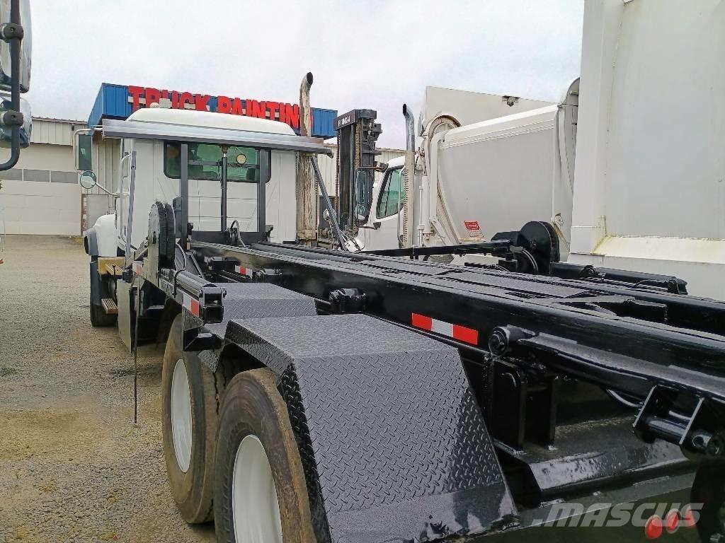 Mack CV 713 ケーブルリフト着脱式トラック