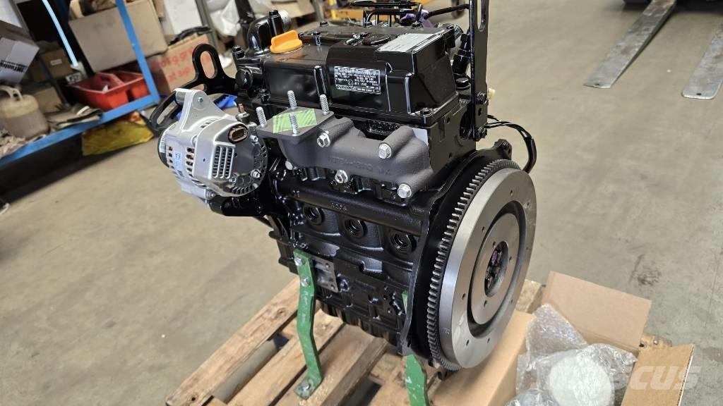 Yanmar 3TNV74 (3TNV70) エンジン