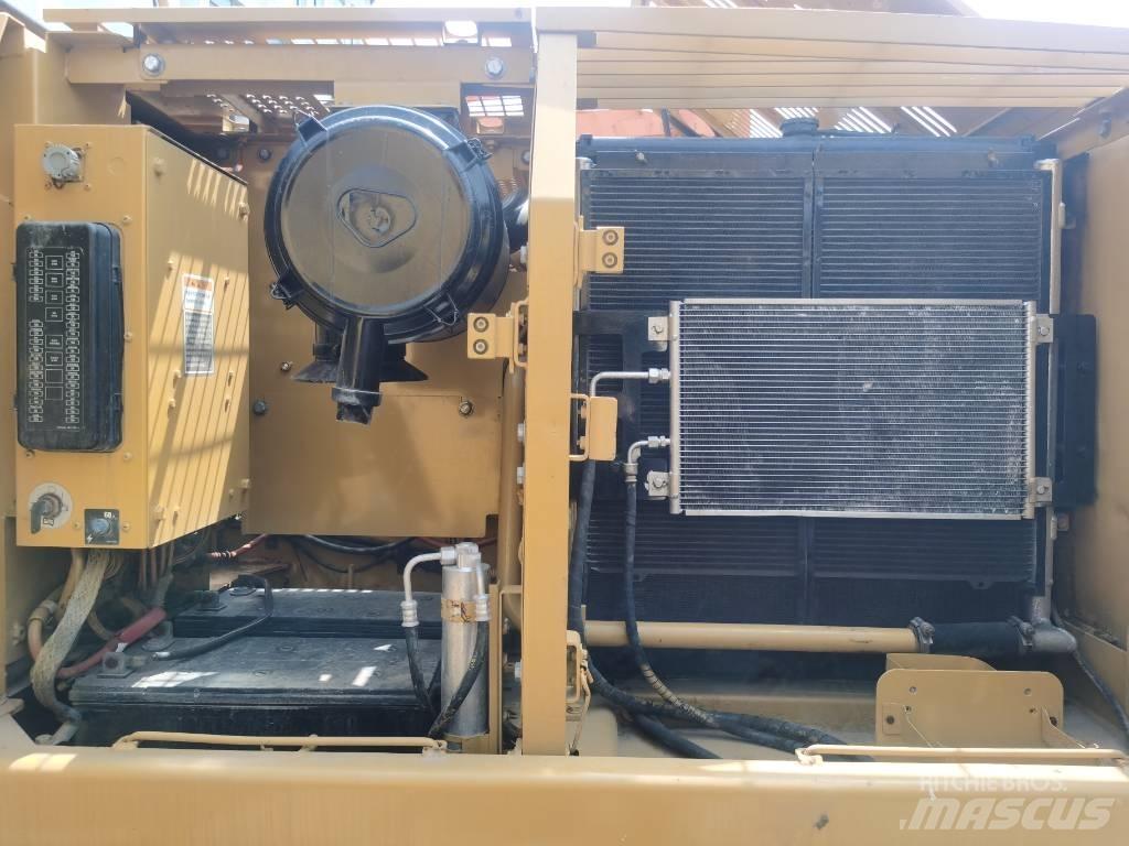 CAT 320 C L 大型油圧ショベル12t以上（パワーショベル・ユンボ）