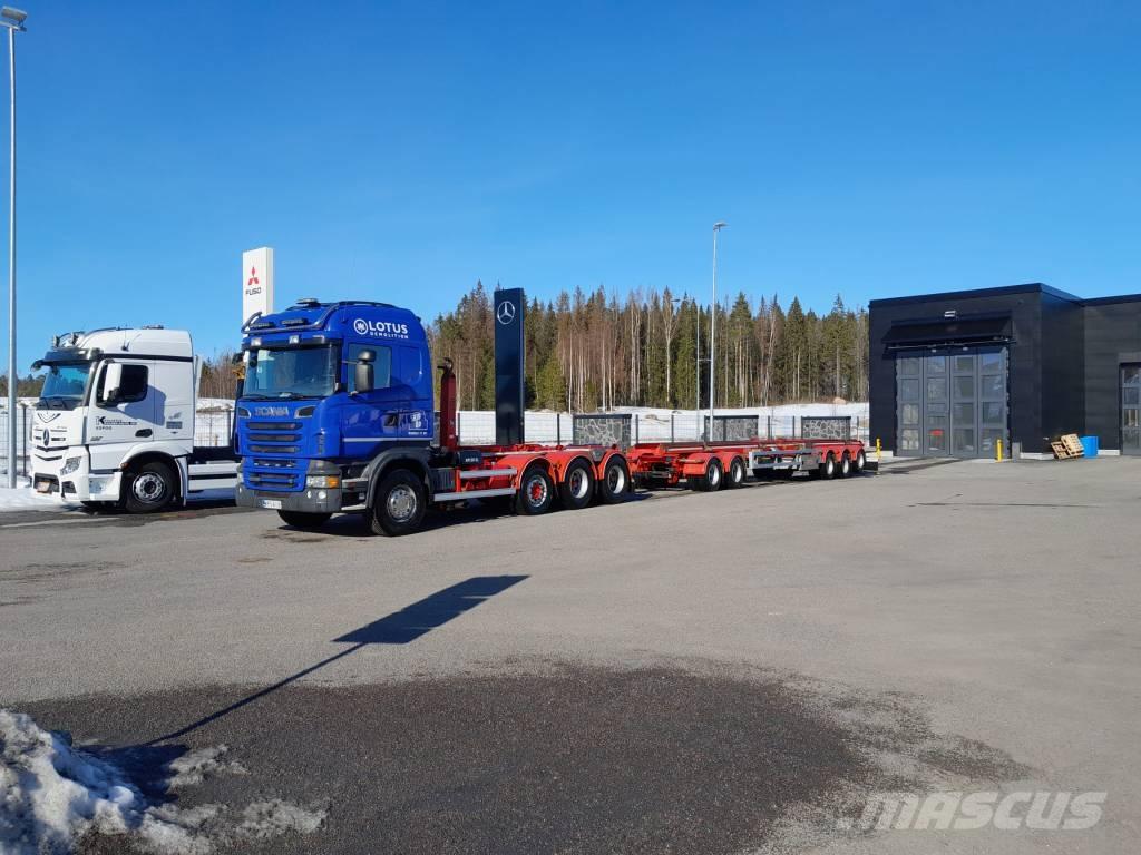 Scania R 560 8x4 中古トラクターヘッド | トレーラーヘッド