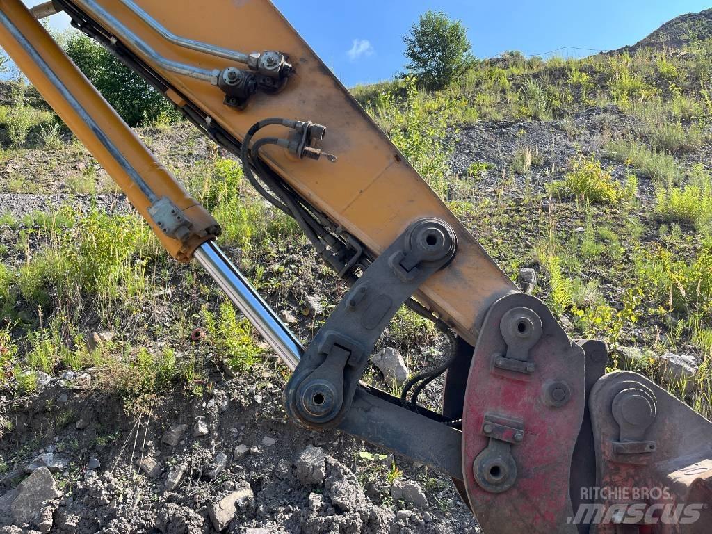 Liebherr R 924 C 大型油圧ショベル12t以上（パワーショベル・ユンボ）
