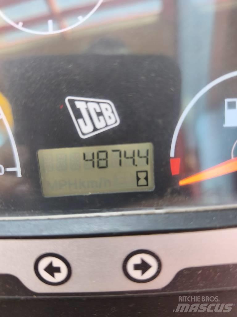 JCB 535-125 テレスコーピックハンドラー