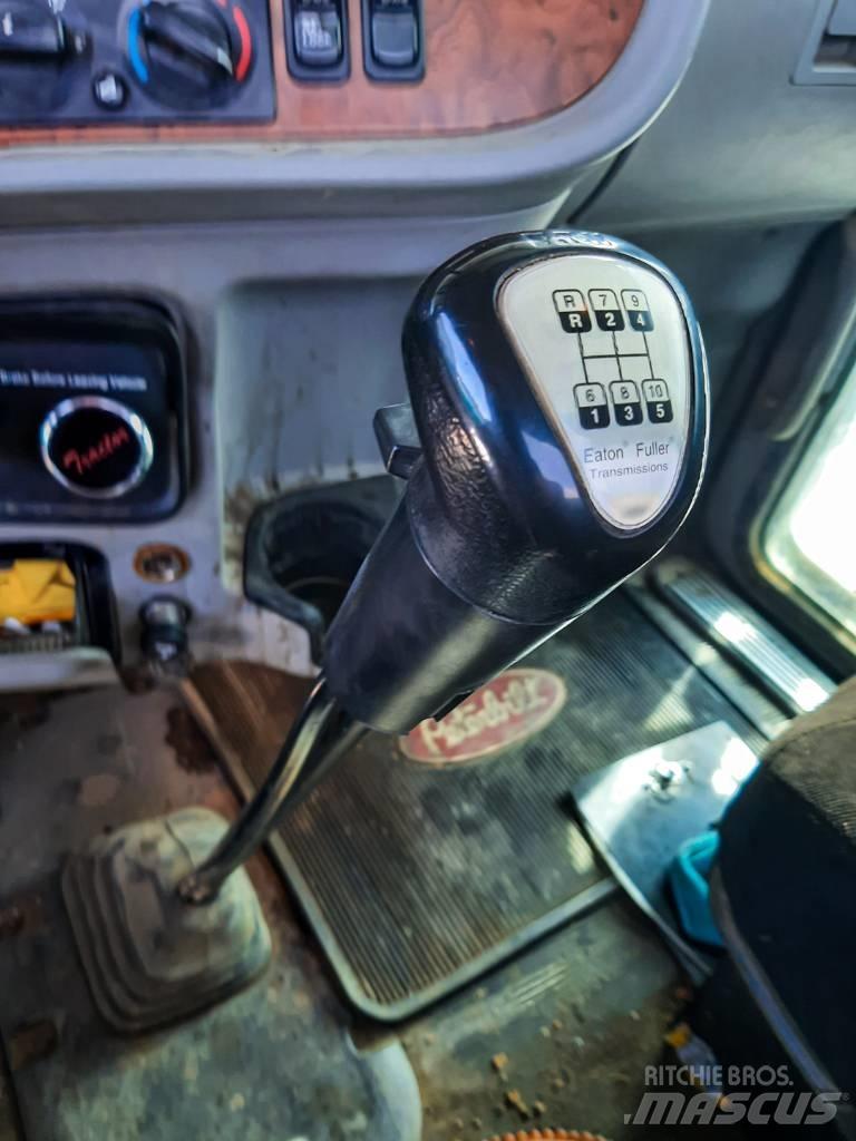 Peterbilt 388 中古トラクターヘッド | トレーラーヘッド