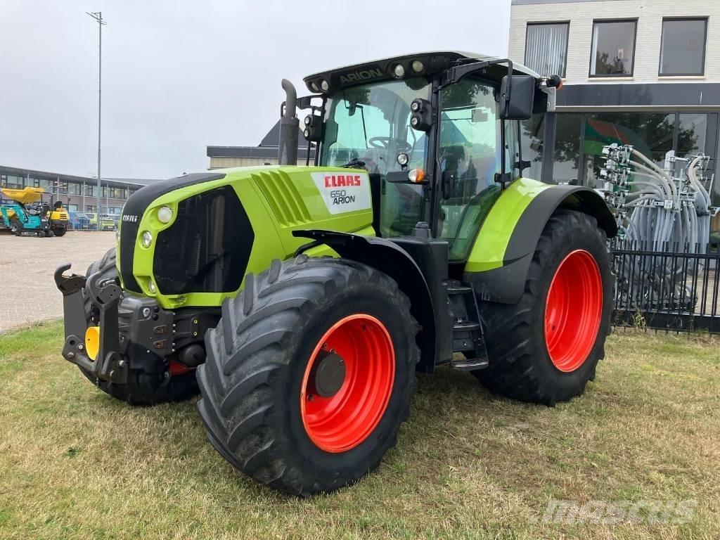 CLAAS Arion 650 CIS トラクター