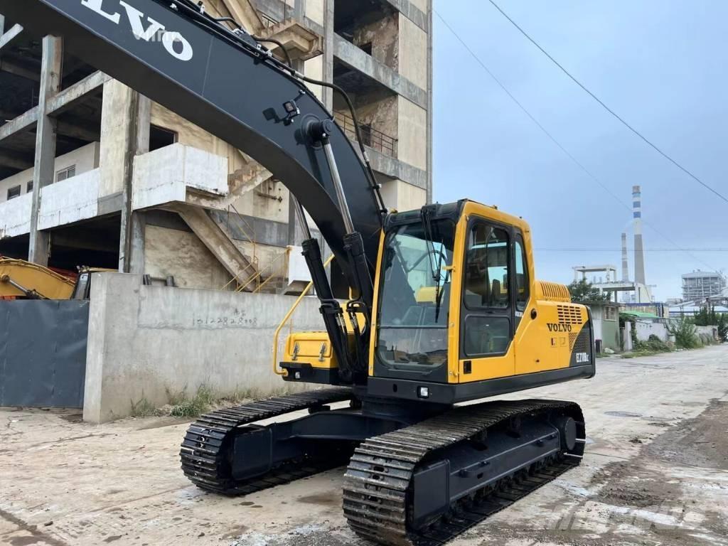 Volvo EC 210 B LC 大型油圧ショベル12t以上（パワーショベル・ユンボ）