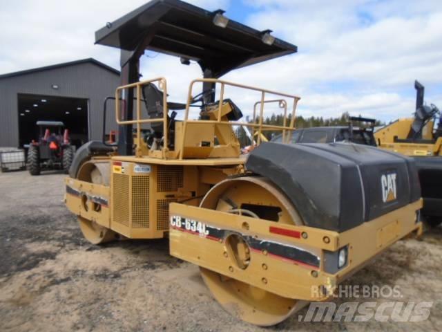CAT CB 634 C タンデムローラ