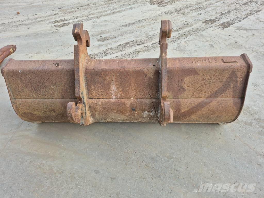 Pladdet kofferbak バケット