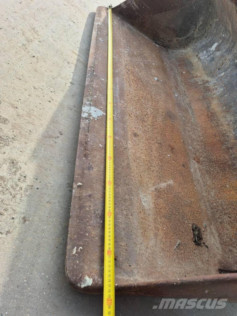 Pladdet kofferbak バケット