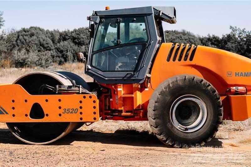 Hamm 3520 コンバインドローラ