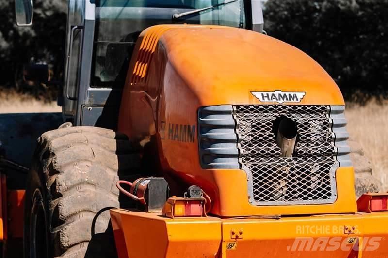 Hamm 3520 コンバインドローラ