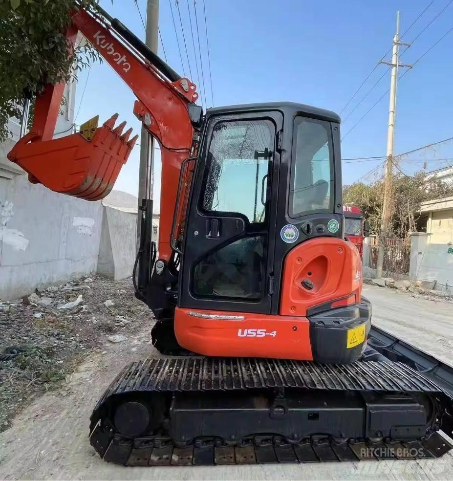Kubota U 55-4 ミニ油圧ショベル 7t以下（ミニユンボ・ミニディガー）