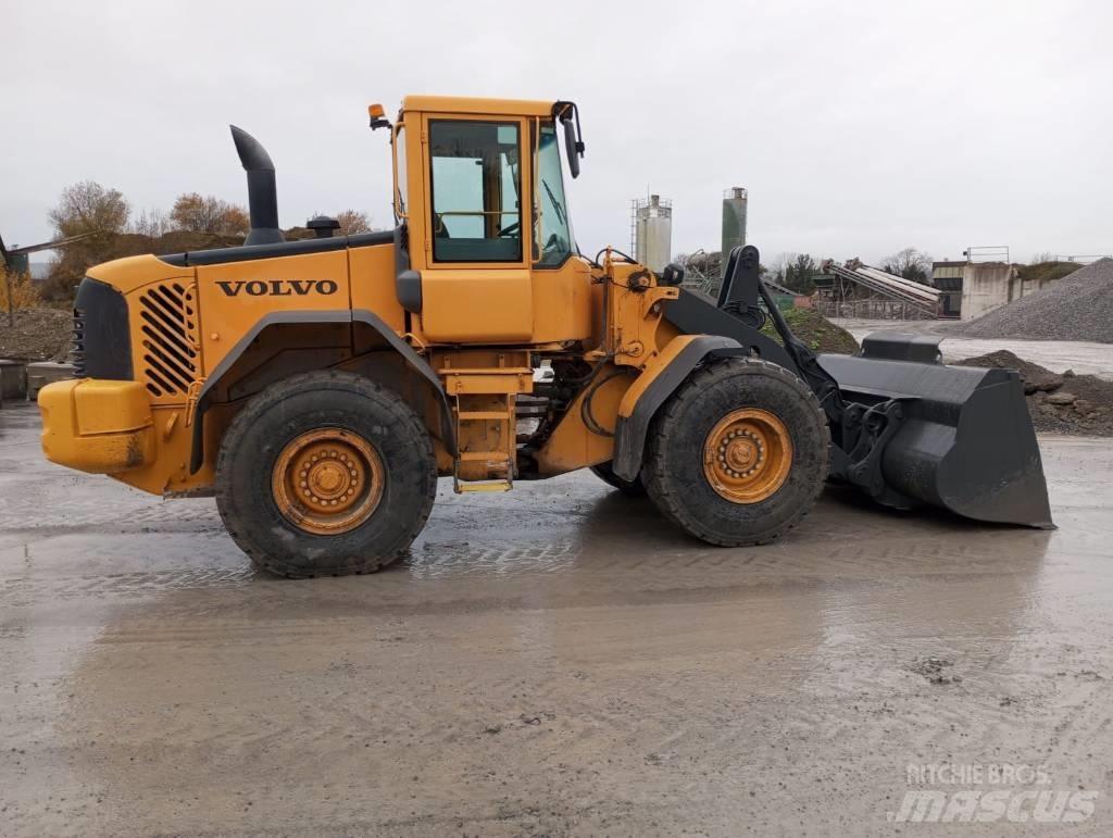 Volvo L 90 E ホイールローダー・タイヤショベル
