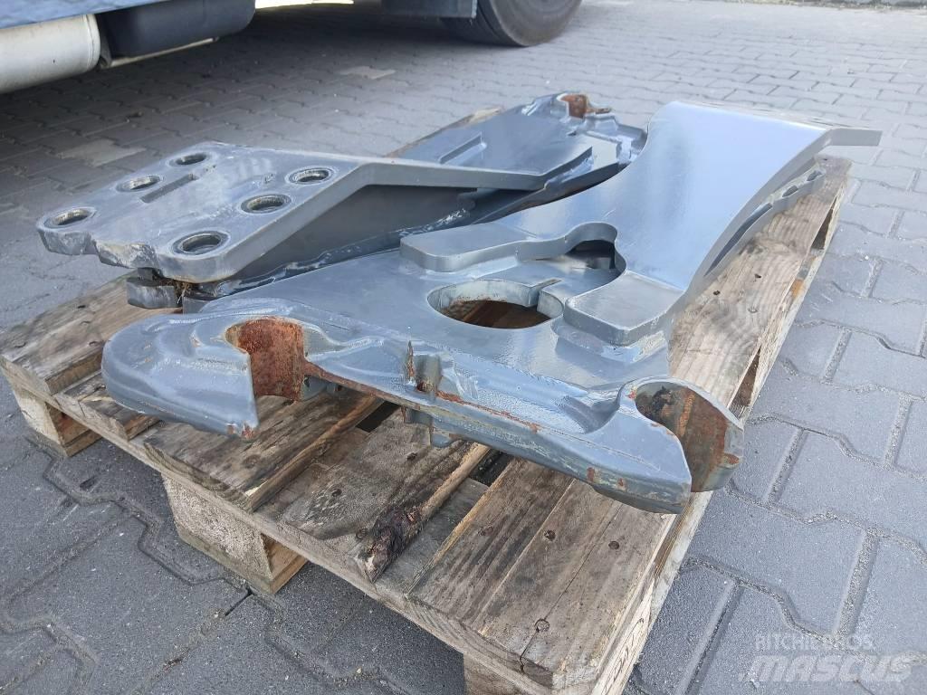CLAAS Voorladersteun トラクター