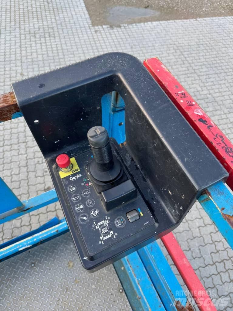 Genie GS 2669 RT シザースリフト