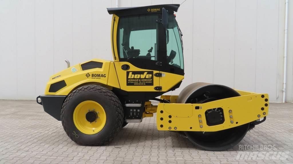 Bomag BW177 D-5 振動ローラ