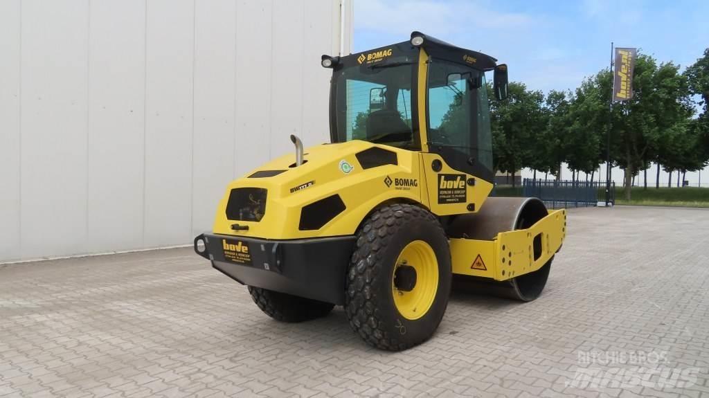 Bomag BW177 D-5 振動ローラ