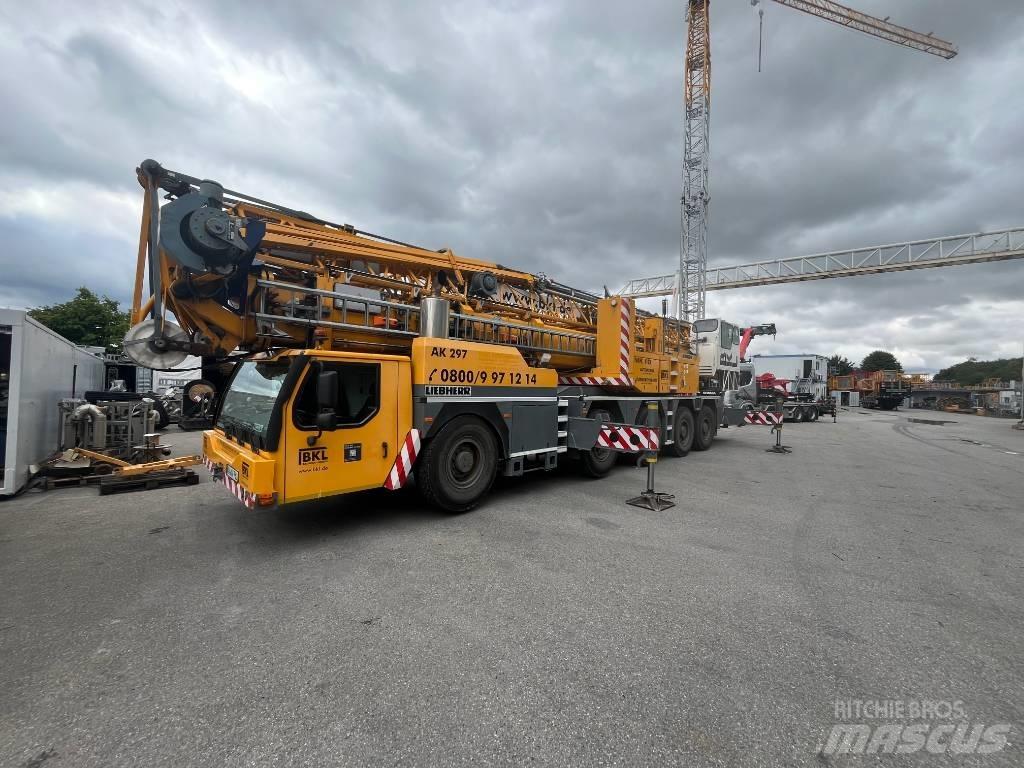 Liebherr MK 110 ラフテレーンクレーン