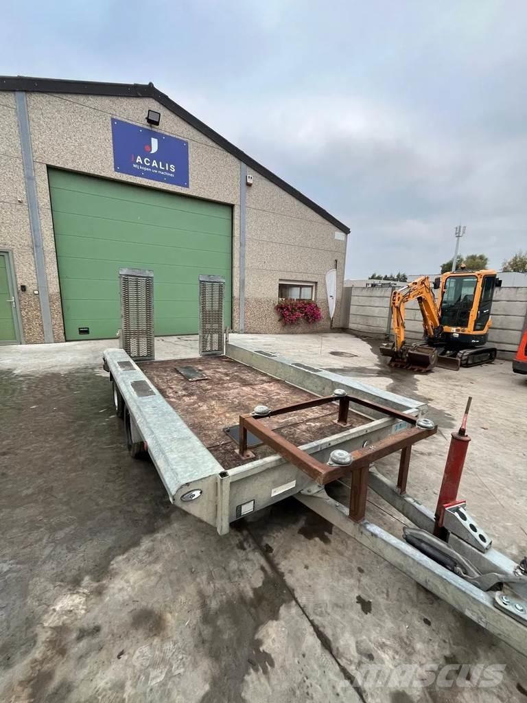 Hapert LF2 車両運搬用トレーラー