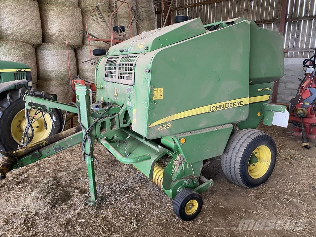 John Deere 623 ラウンドベーラー