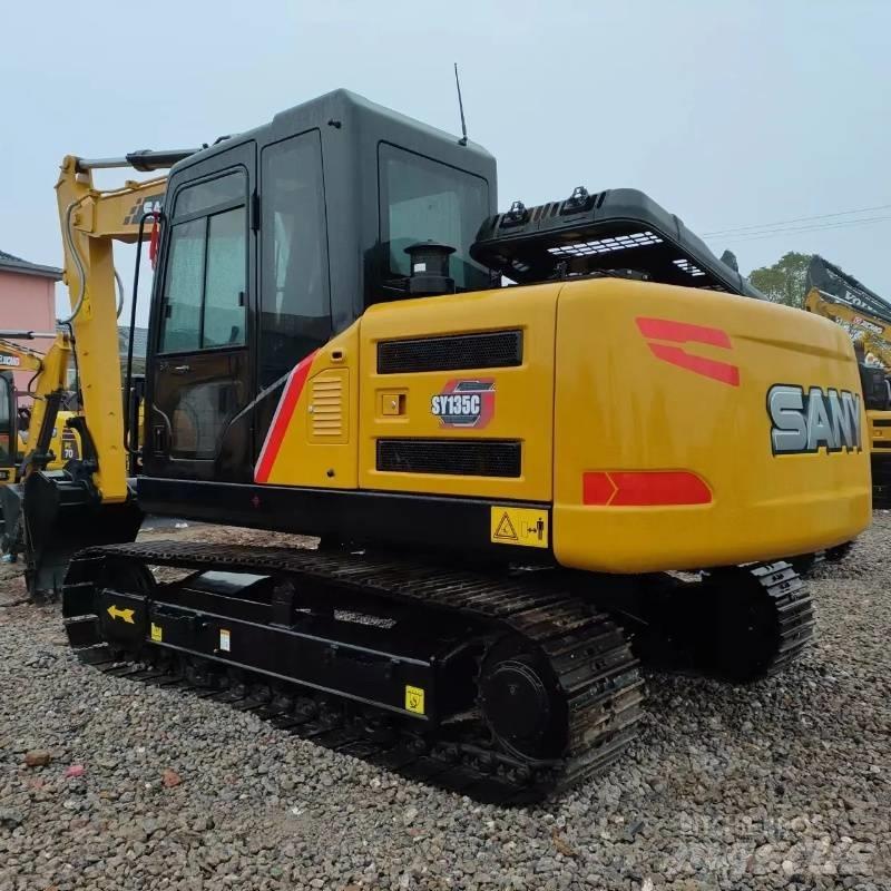 Sany SY135 大型油圧ショベル12t以上（パワーショベル・ユンボ）