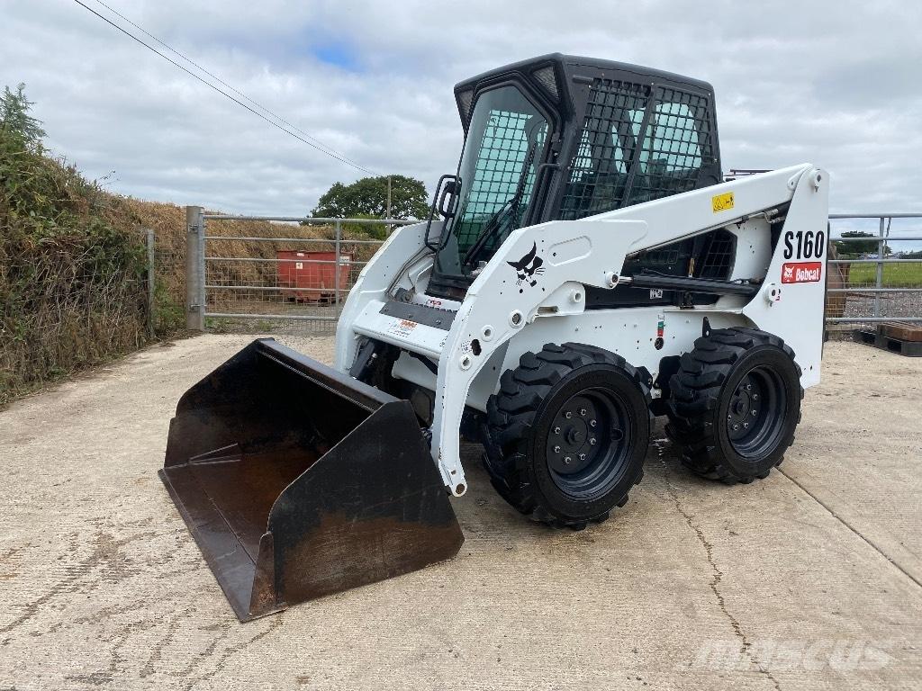 Bobcat S 160 スキッドステアローダー
