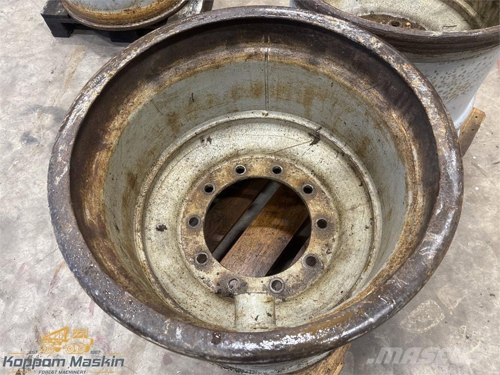 Valmet 860 24x26,5 タイヤ、ホイル、リム