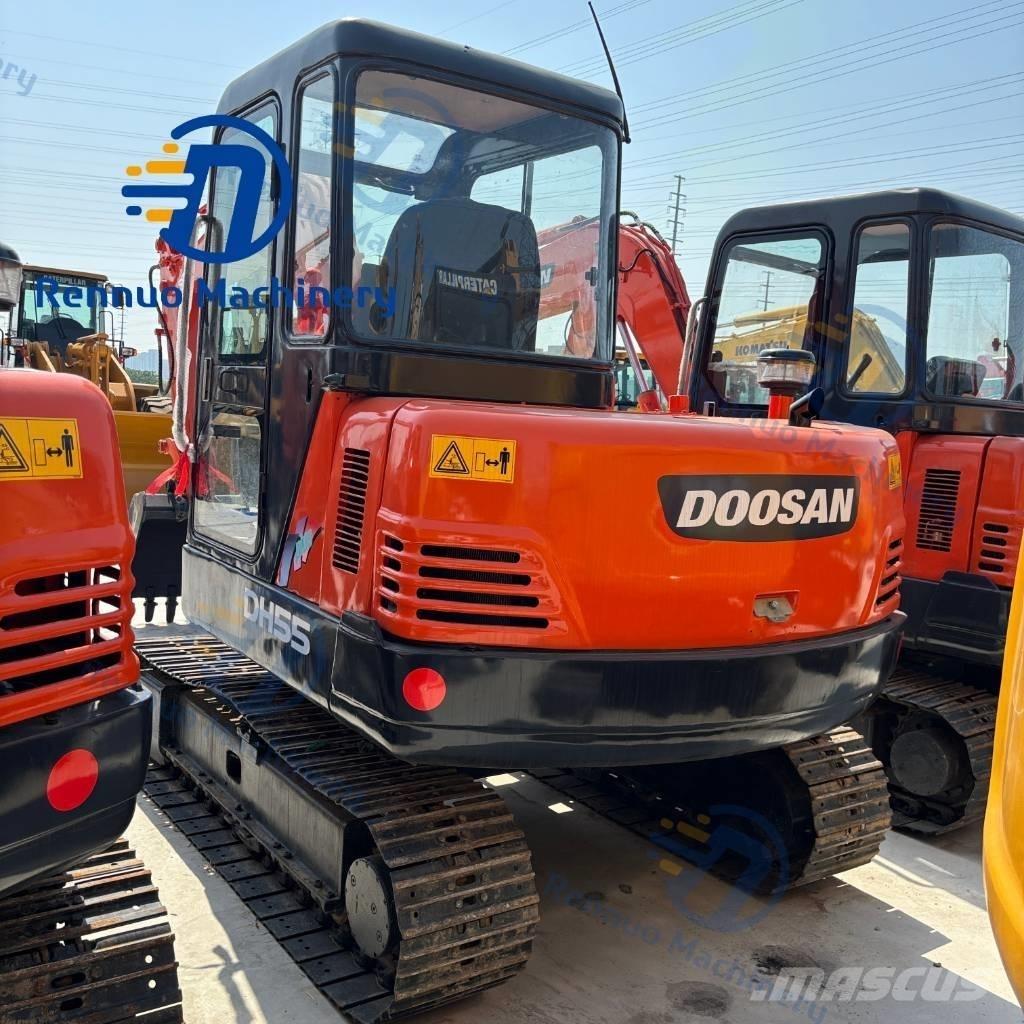 Doosan DH55 大型油圧ショベル12t以上（パワーショベル・ユンボ）