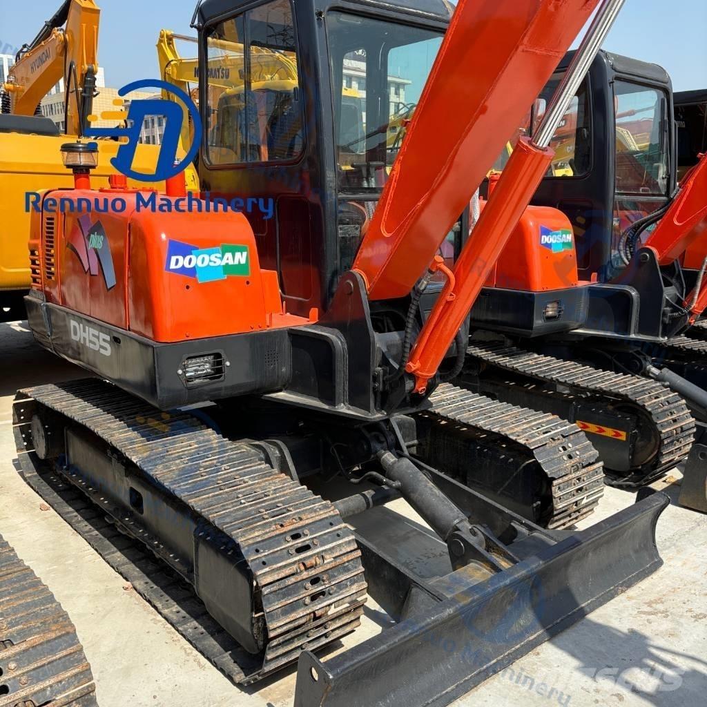 Doosan DH55 大型油圧ショベル12t以上（パワーショベル・ユンボ）