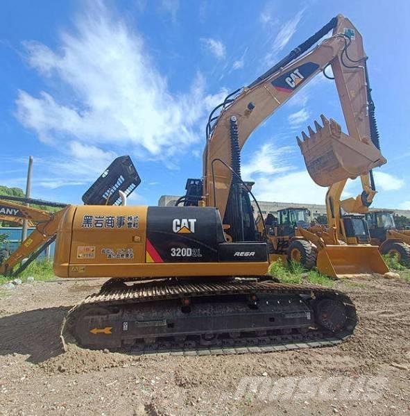 CAT 320D 大型油圧ショベル12t以上（パワーショベル・ユンボ）