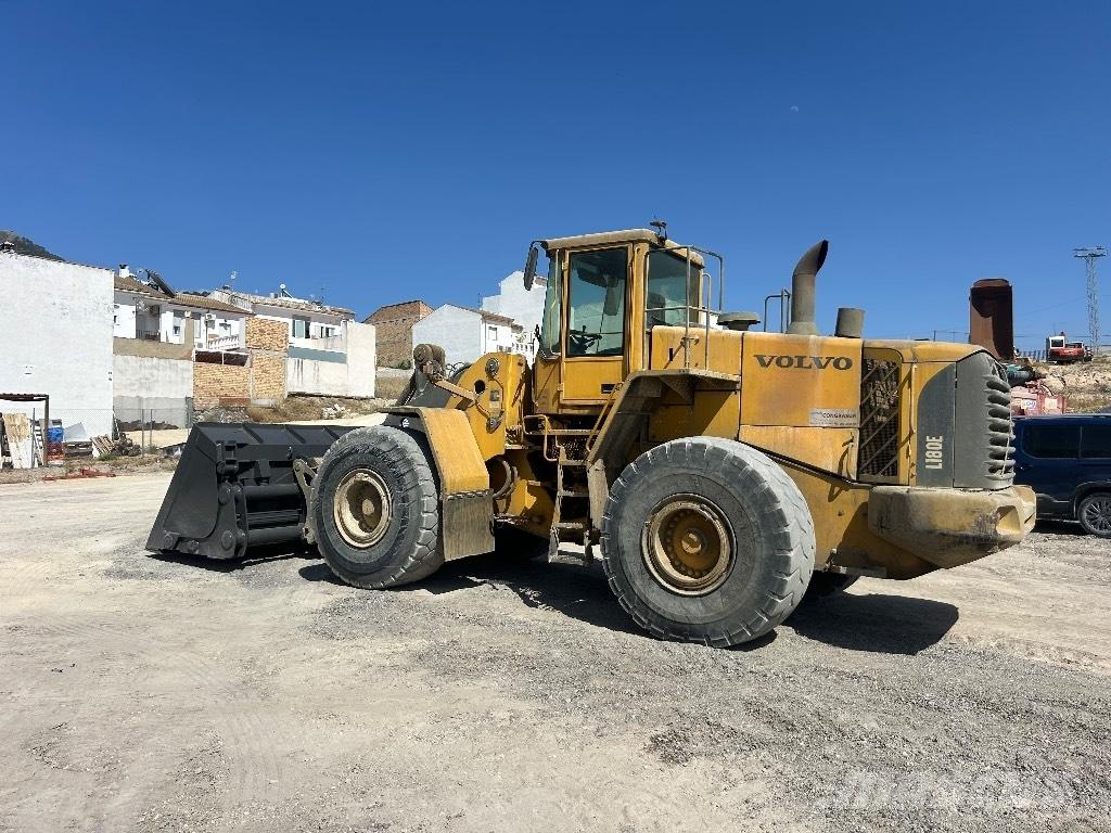 Volvo L 180 E ホイールローダー・タイヤショベル
