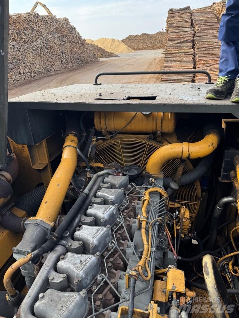 Liebherr A 954 B HD 廃棄物／工業産廃処理機