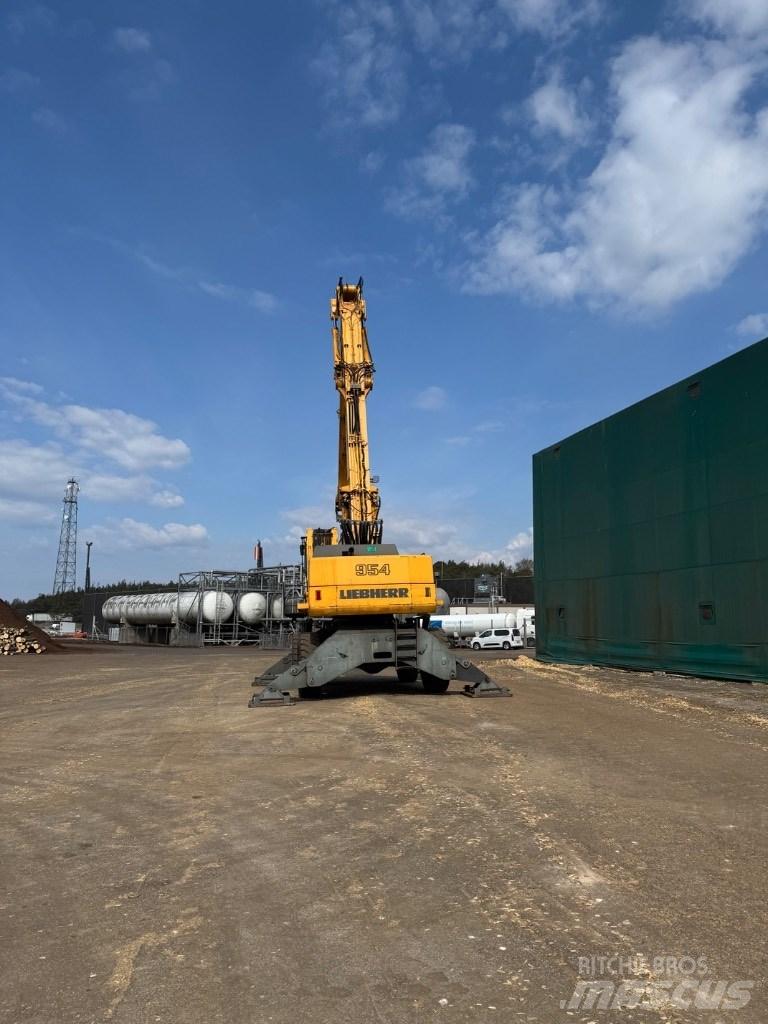 Liebherr A 954 B HD 廃棄物／工業産廃処理機